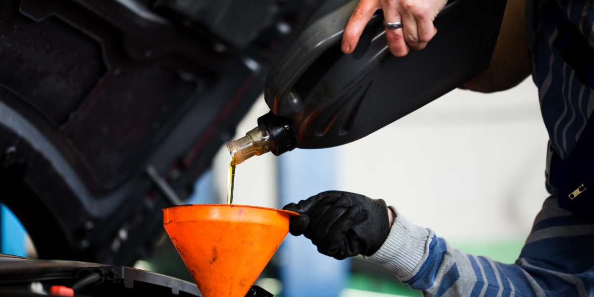 Benefits of Timely Oil Change for Cars